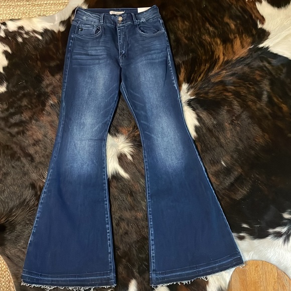 NWT KanCan Dark Wash Flares - Picture 2 of 4